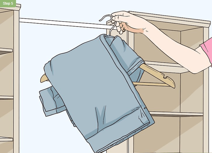 News How to hang knit sweaters