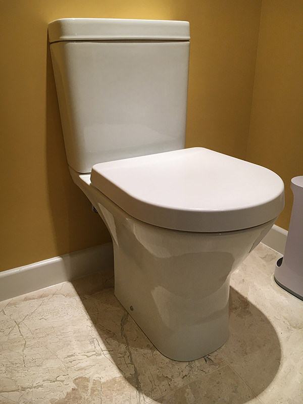 RAK Resort Mini Full Access Close Coupled Rimless WC Pack RAK Resort Mini Full Access Close Coupled Rimless WC Pack