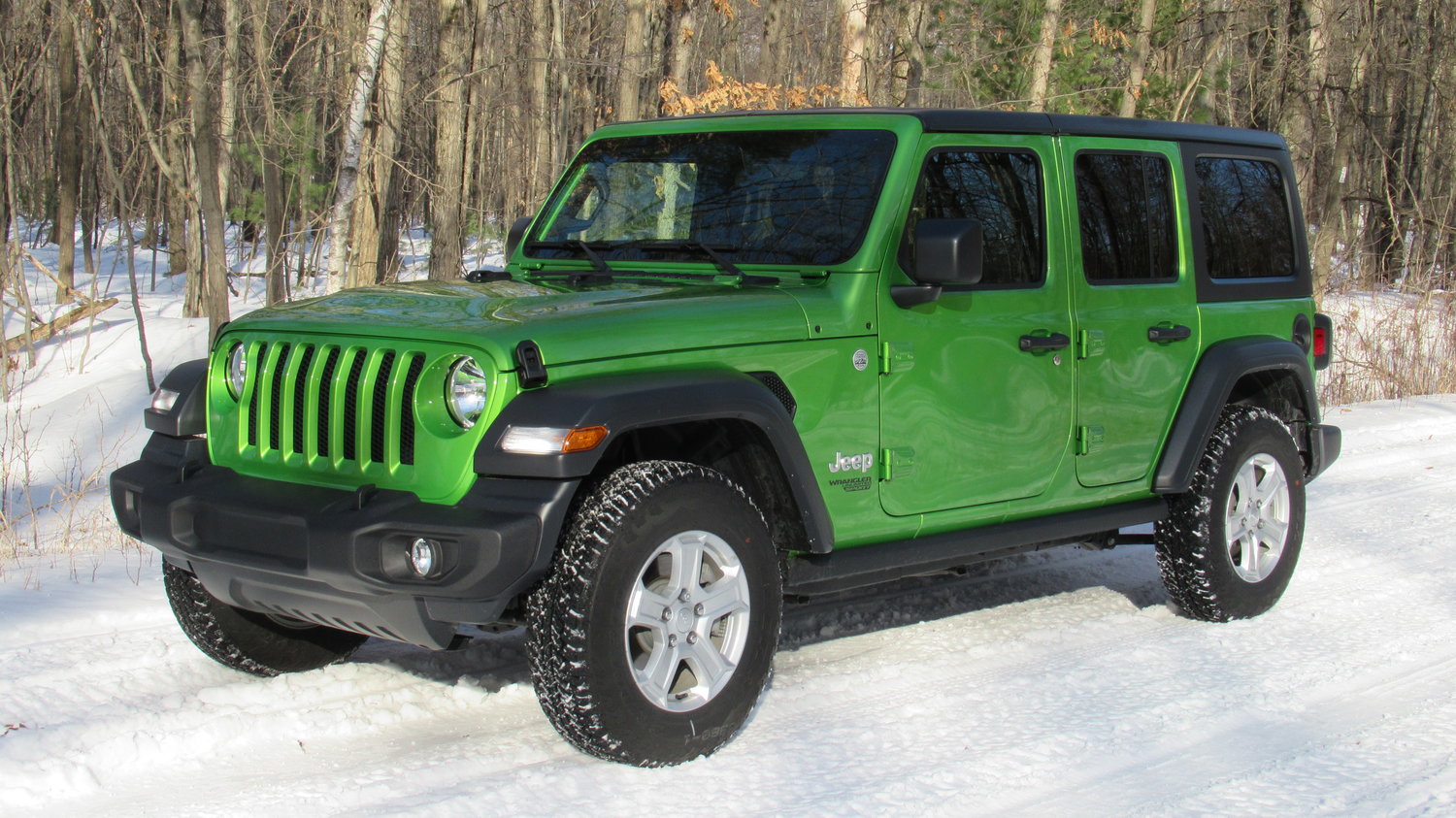 Mopar 82215126 Rubicon Style Rocker Guards for 1820 Jeep Wrangler JL