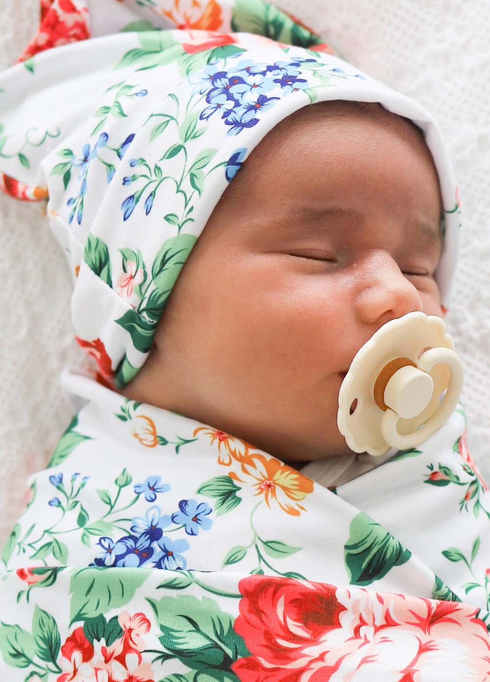 Baby Treasure Pregnancy Robe & Swaddle Set White Floral