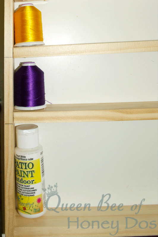 Sewing Thread Organizer • Queen Bee of Honey Dos