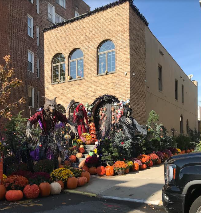 Halloween House in Bay Ridge 79th Street 2022