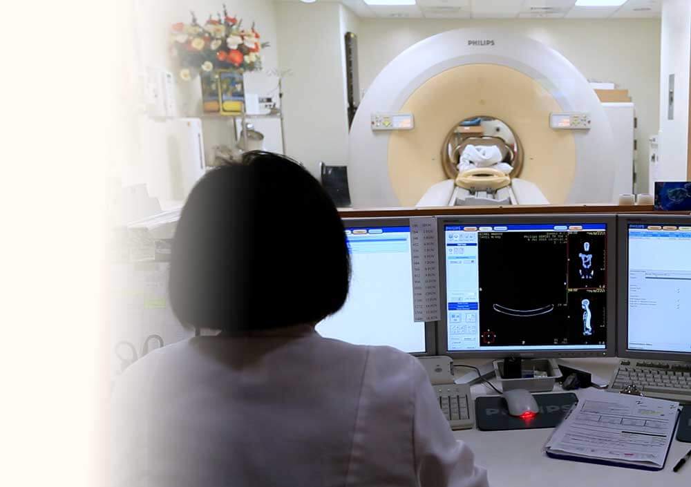 Contact Us Imaging Services at The Queen’s Medical Center The Queen′s Health Systems