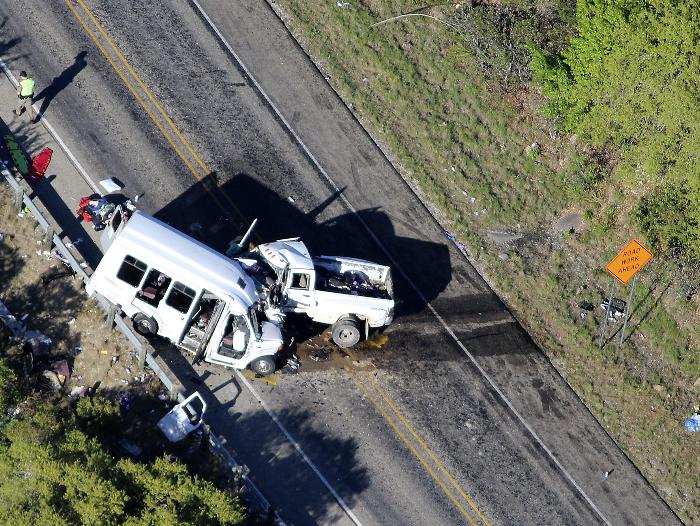 Accidente de tráfico en Texas deja 13 muertos Qué Pasa