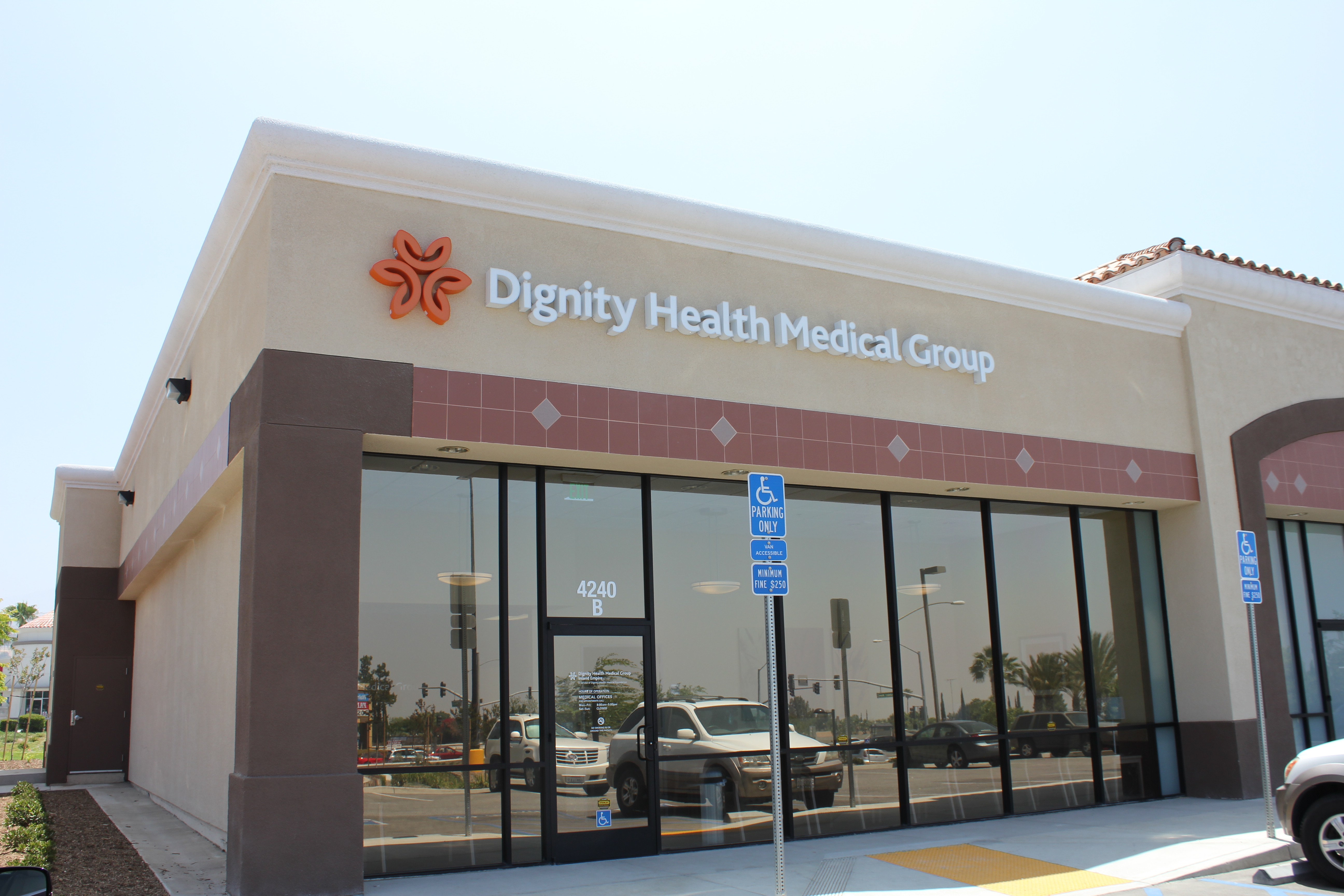 Dignity Health Highland OB/GYN Clinic Questar Construction