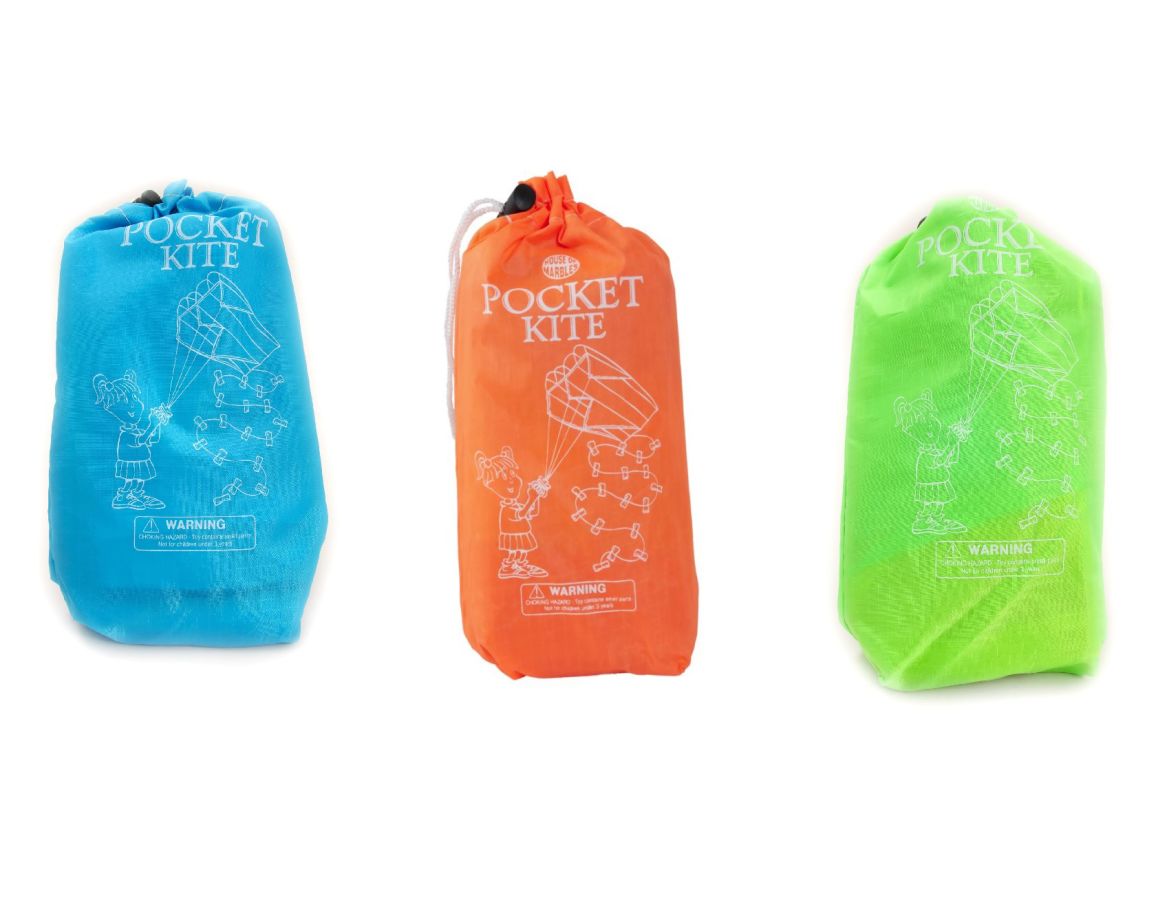 Children's Kids Pocket Size Easy To Fly Nylon Parafoil Travel Kite