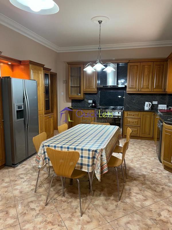 Apartments in Paola REF 68408