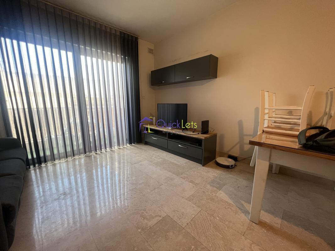 Apartments in Paola REF 73820