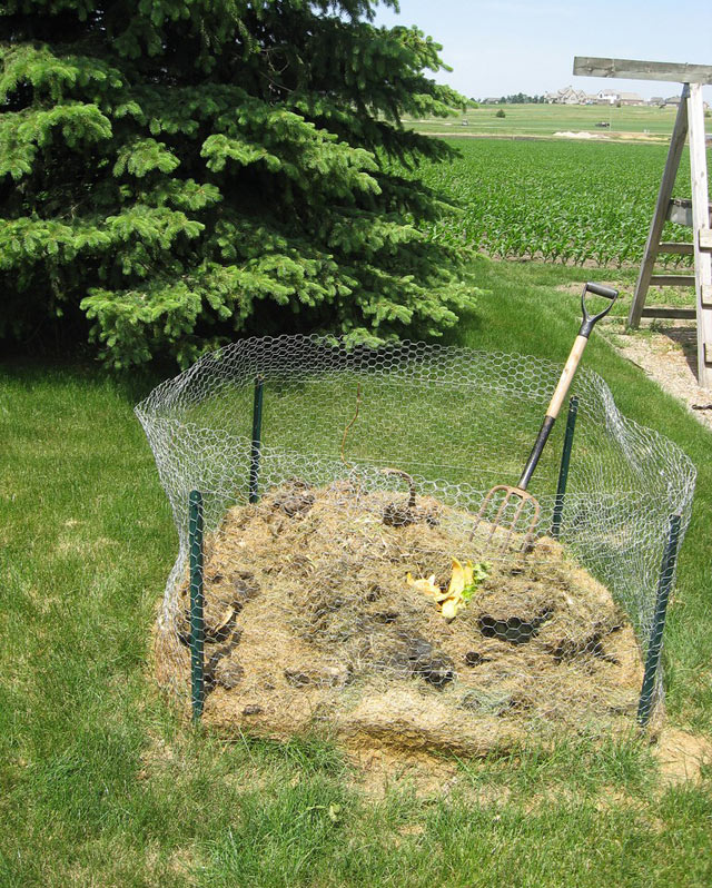 Quiet CornerHow to Make Compost With Grass Clippings Quiet Corner