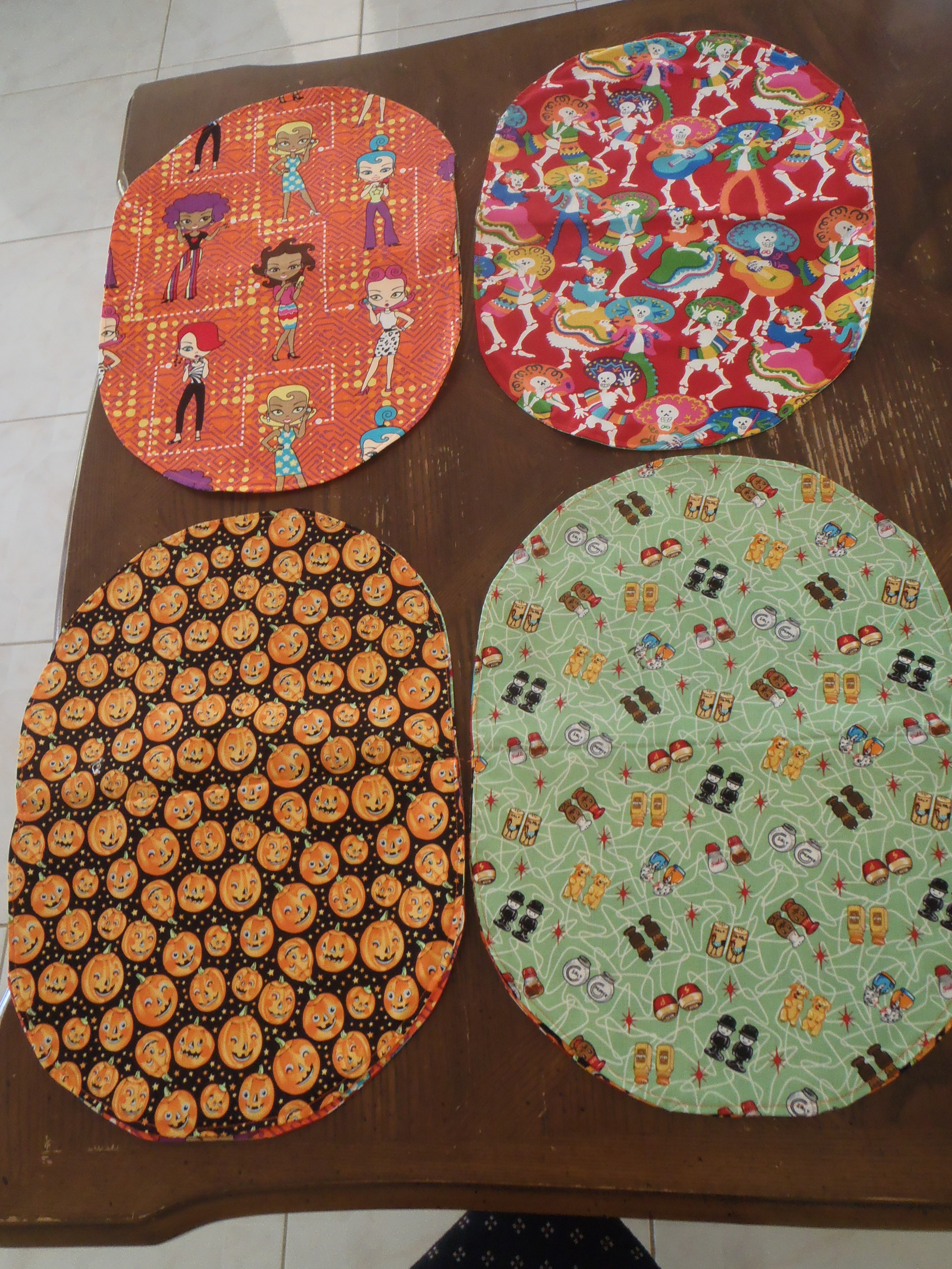 4 sided placemats? Page 3