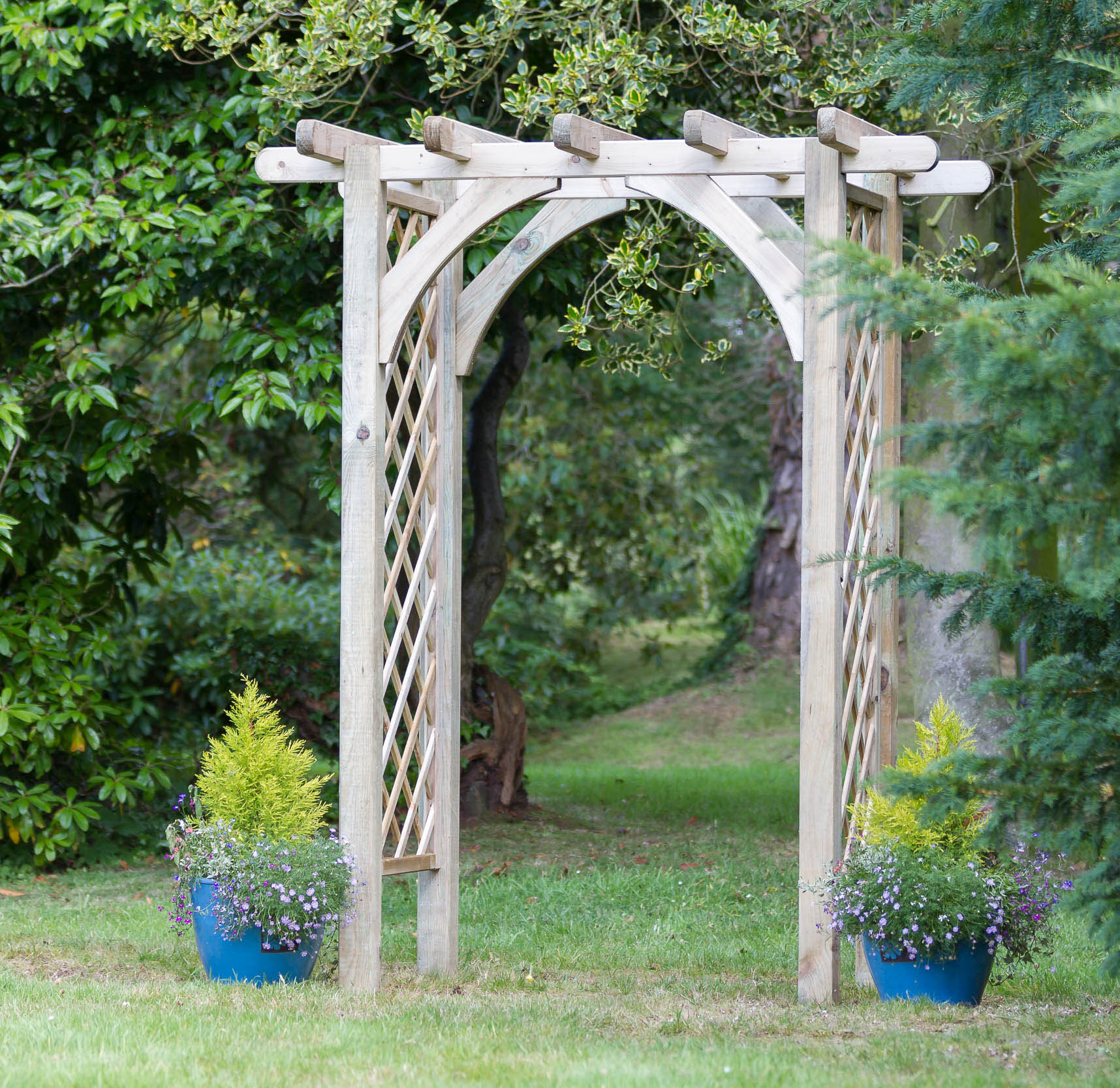 Garden Furniture & Arches Fencing and Sectional Building Manufacturers