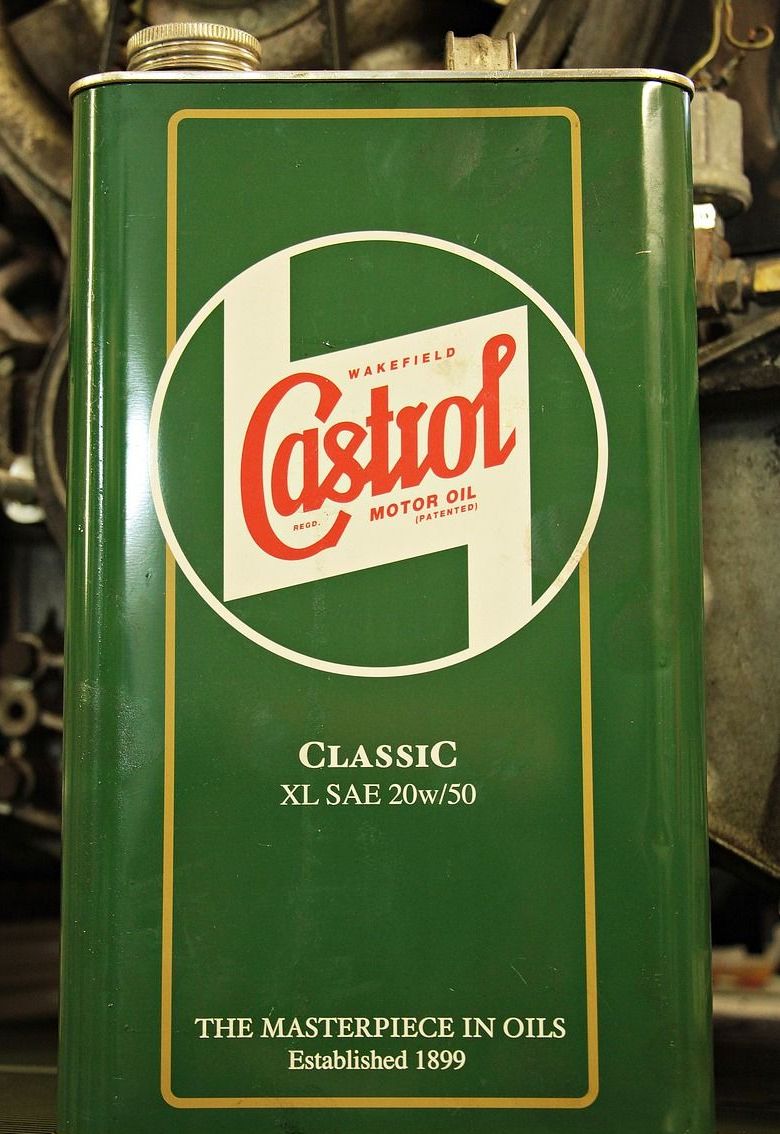 Car, motorbike and lorry oil all have individual components that make them perfect for their own a car uses two different lubricants for the engine and transmission respectively, meaning it can pick the statement about motorcycle oil needing to break down isn't why there is special motorcycle oils. What is the Difference between Motor Oil and Grease? Do ...