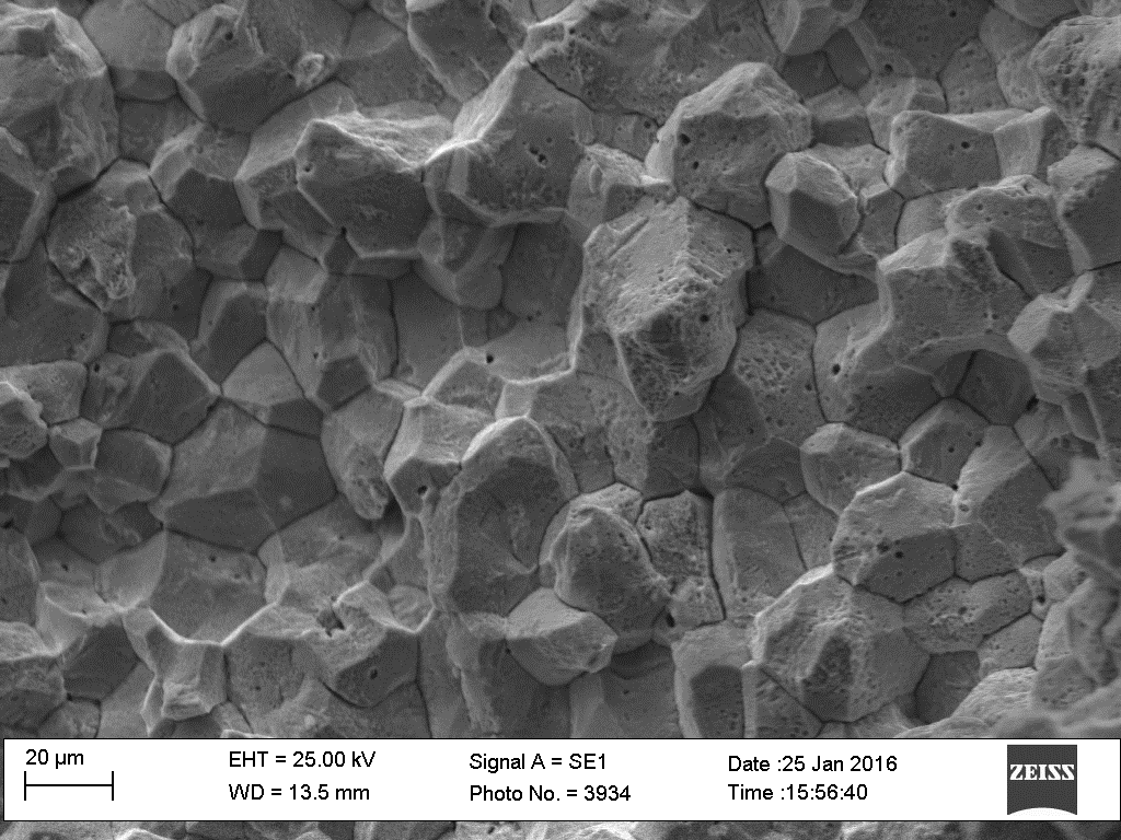 Fracture Analysis of Stainless Steel Bolt RTECH Materials
