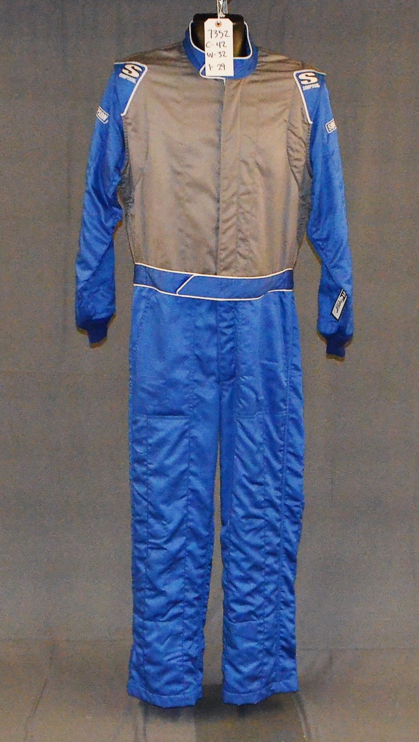 Simpson BRAND NEW SFI5 Racing Fire Suit 7352 c42/w32/i291