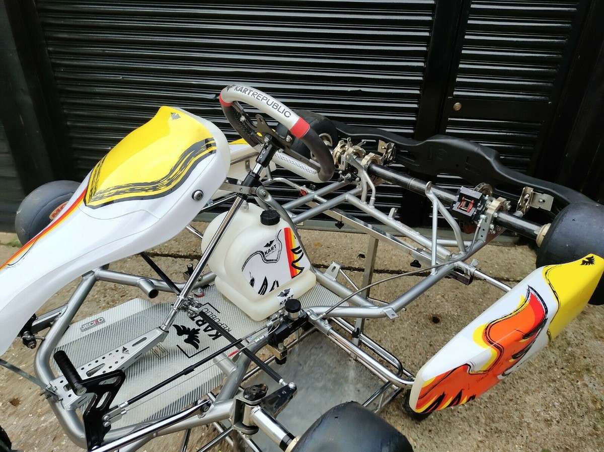 Kart Republic Rolling Chassis Racer Trader