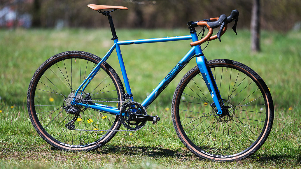 Gravelbikes 2021 im Test 18 Räder für Straße und Schotter