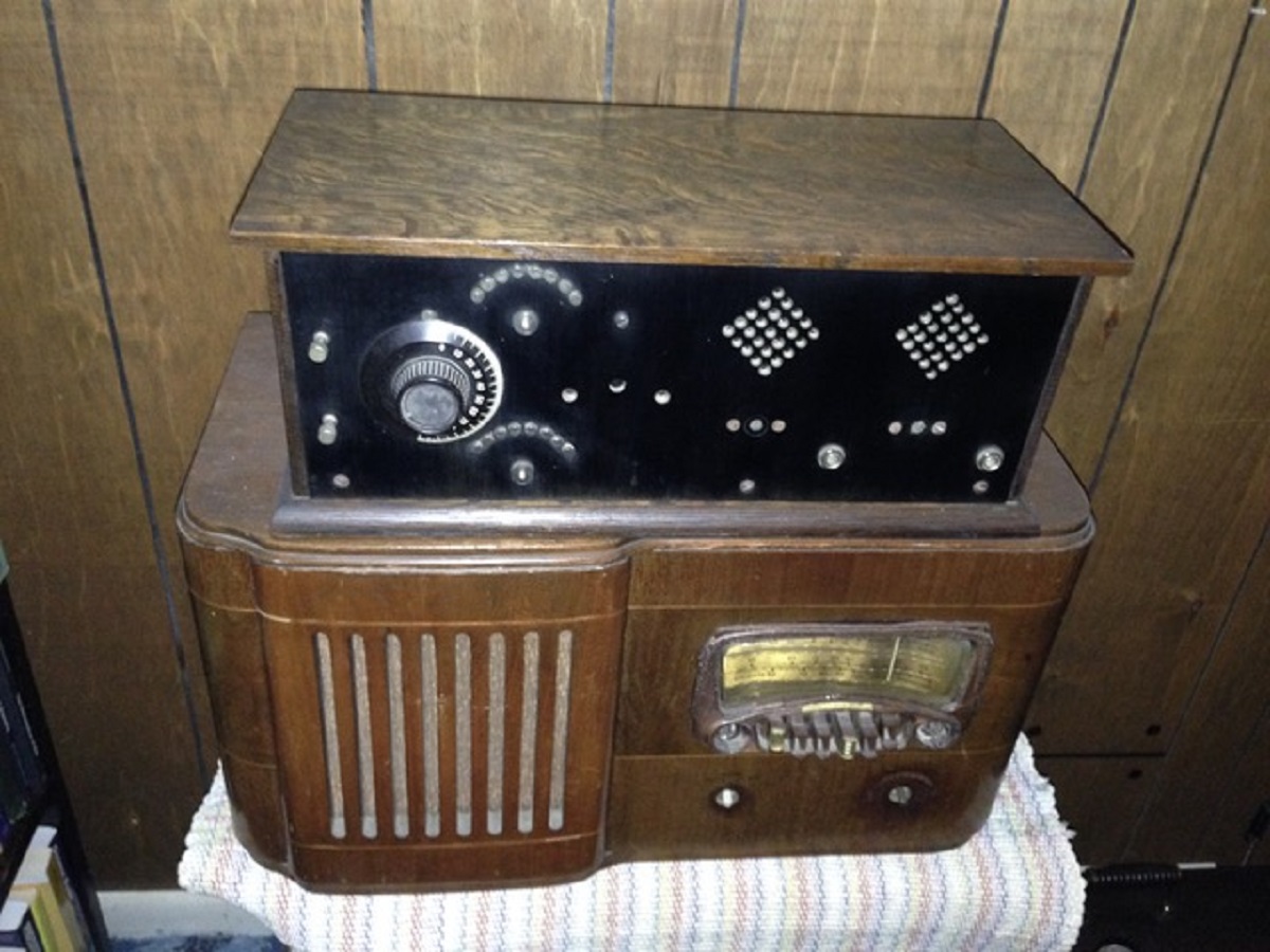 1920's kit battery radio IARCHS Radio Collector Club