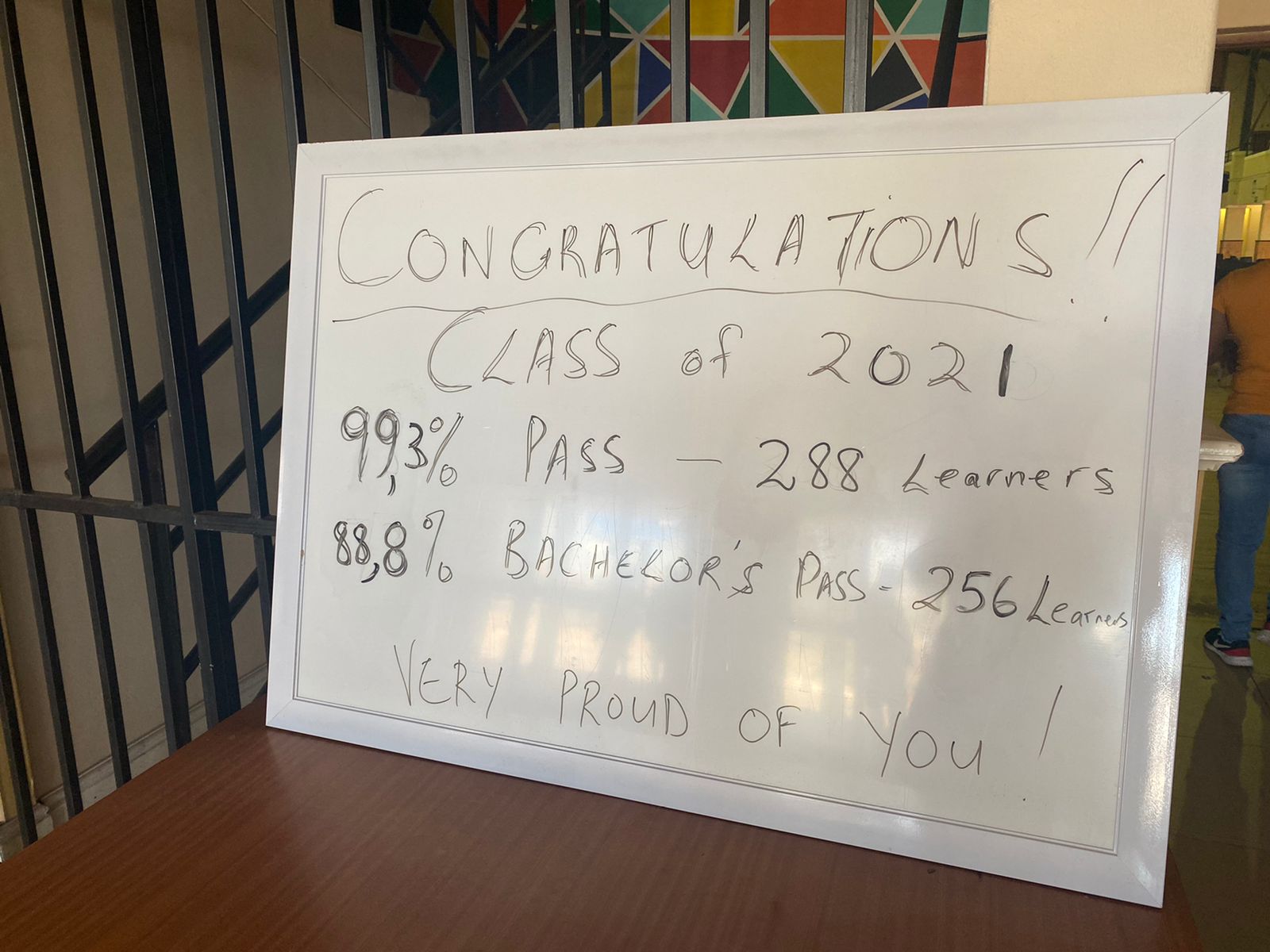 Spine Road High top of the class once again Radio 786