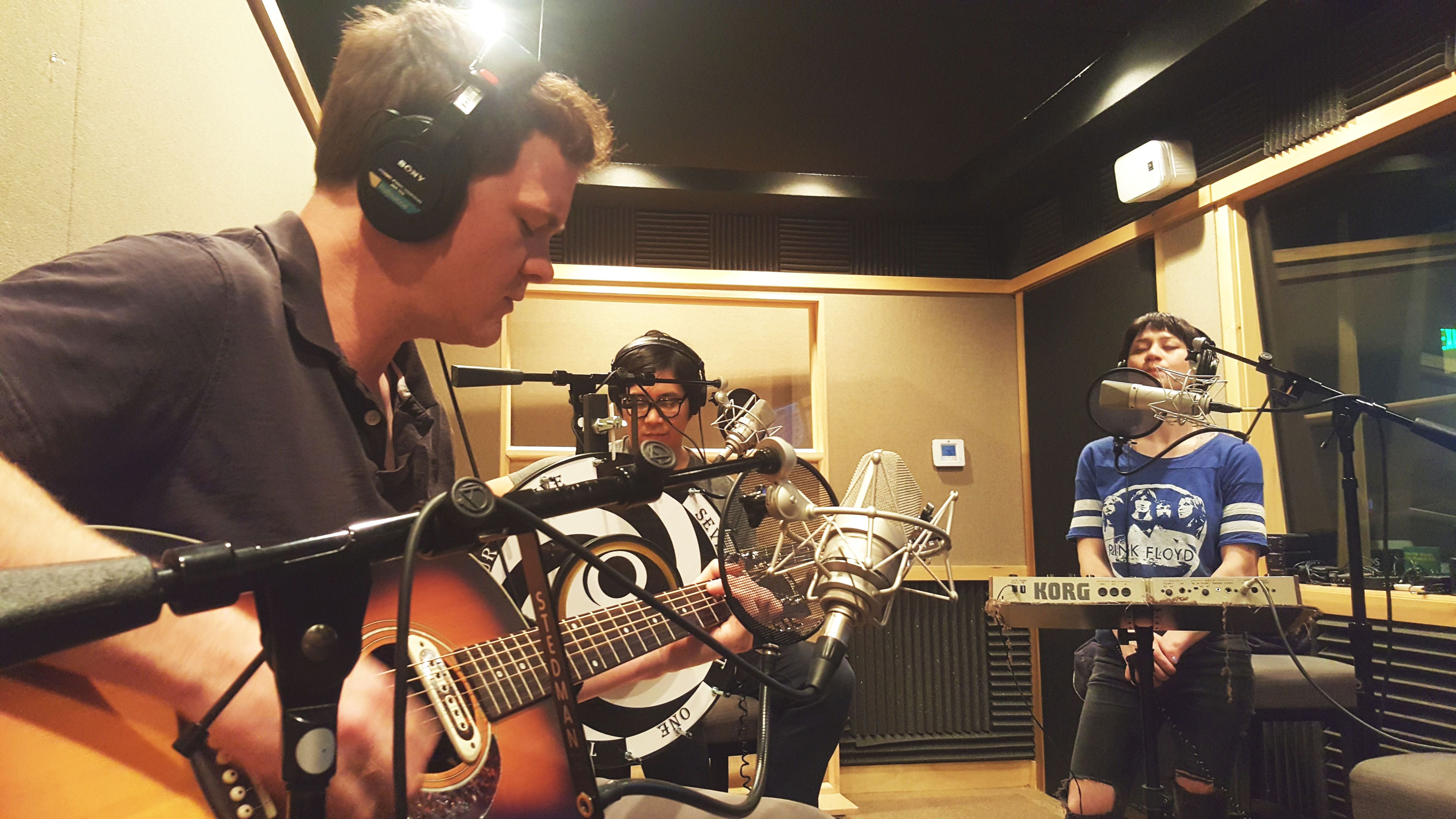 Gary Schaaf & Mary Kobayashi The Radio8Ball Show