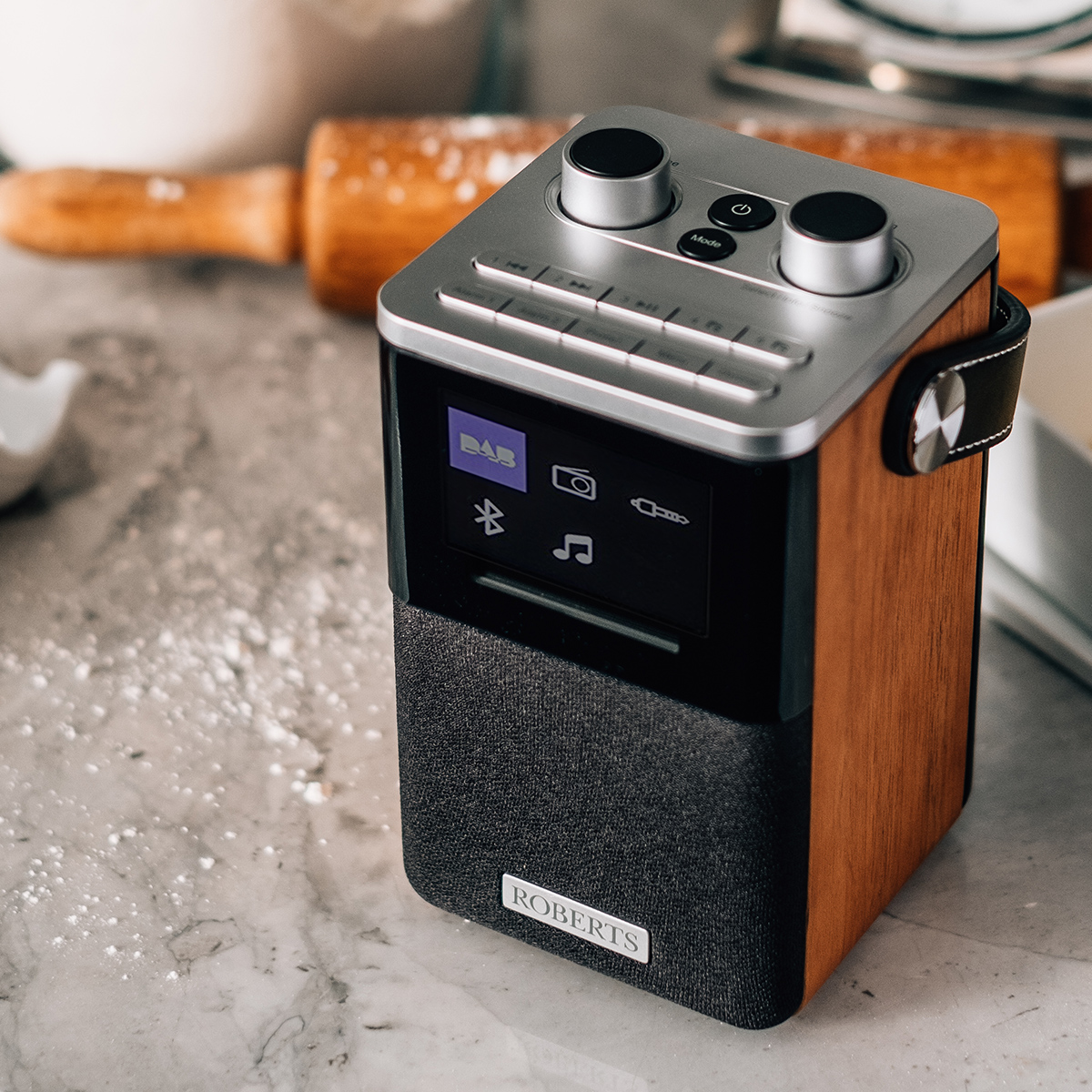 Roberts TV, Hifi, Smart Home Realisierung und