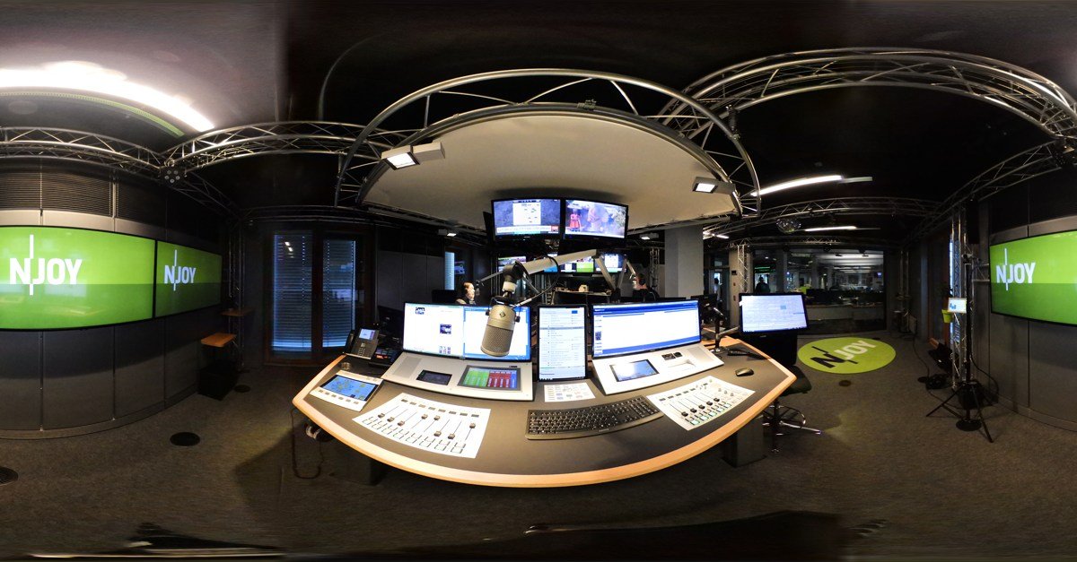 NJOY Starke Personality, einzigartiger Content, aktuelle Musik RADIOSZENE