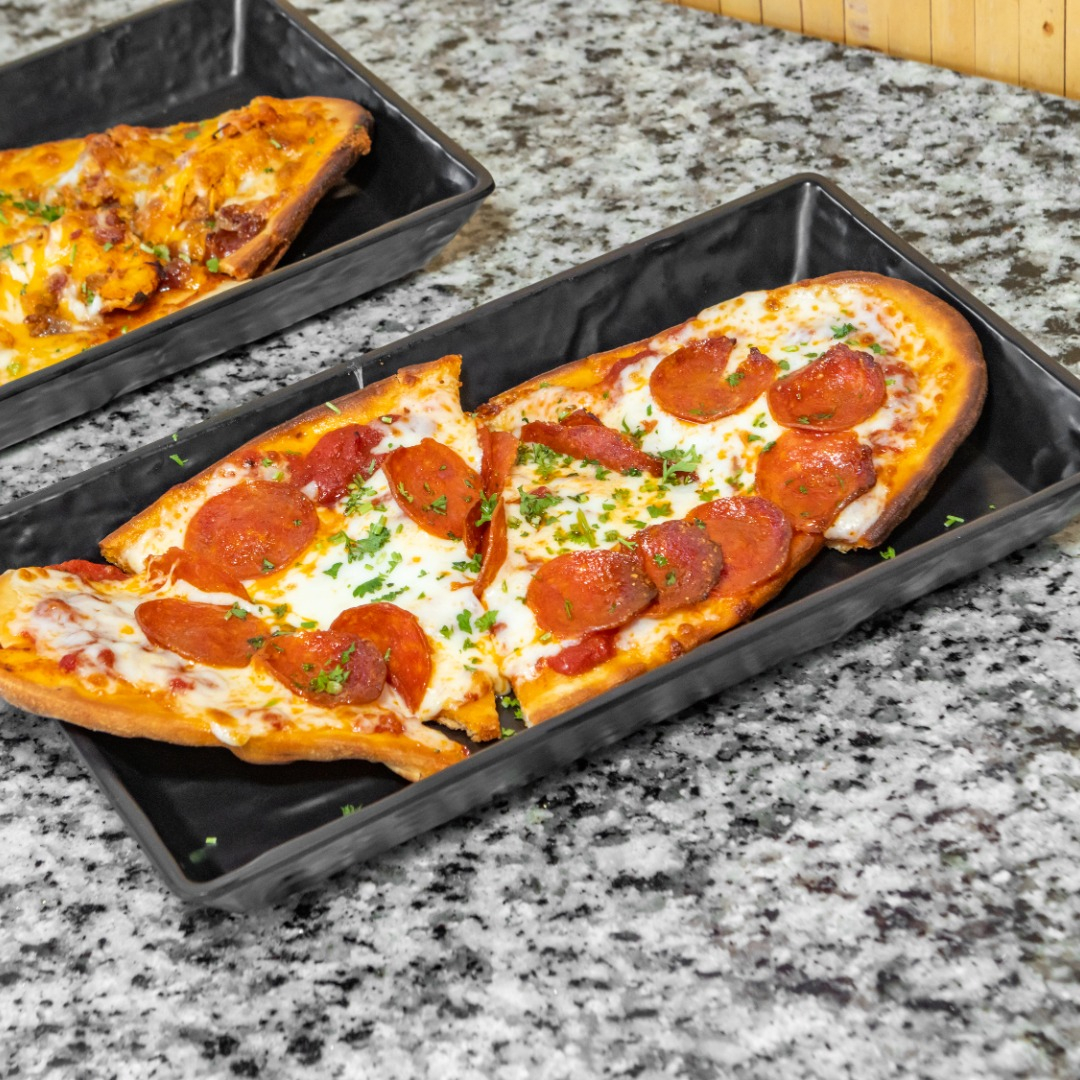 Pepperoni Flatbread Rafiki Tiki Restaurant Riviera Beach FL