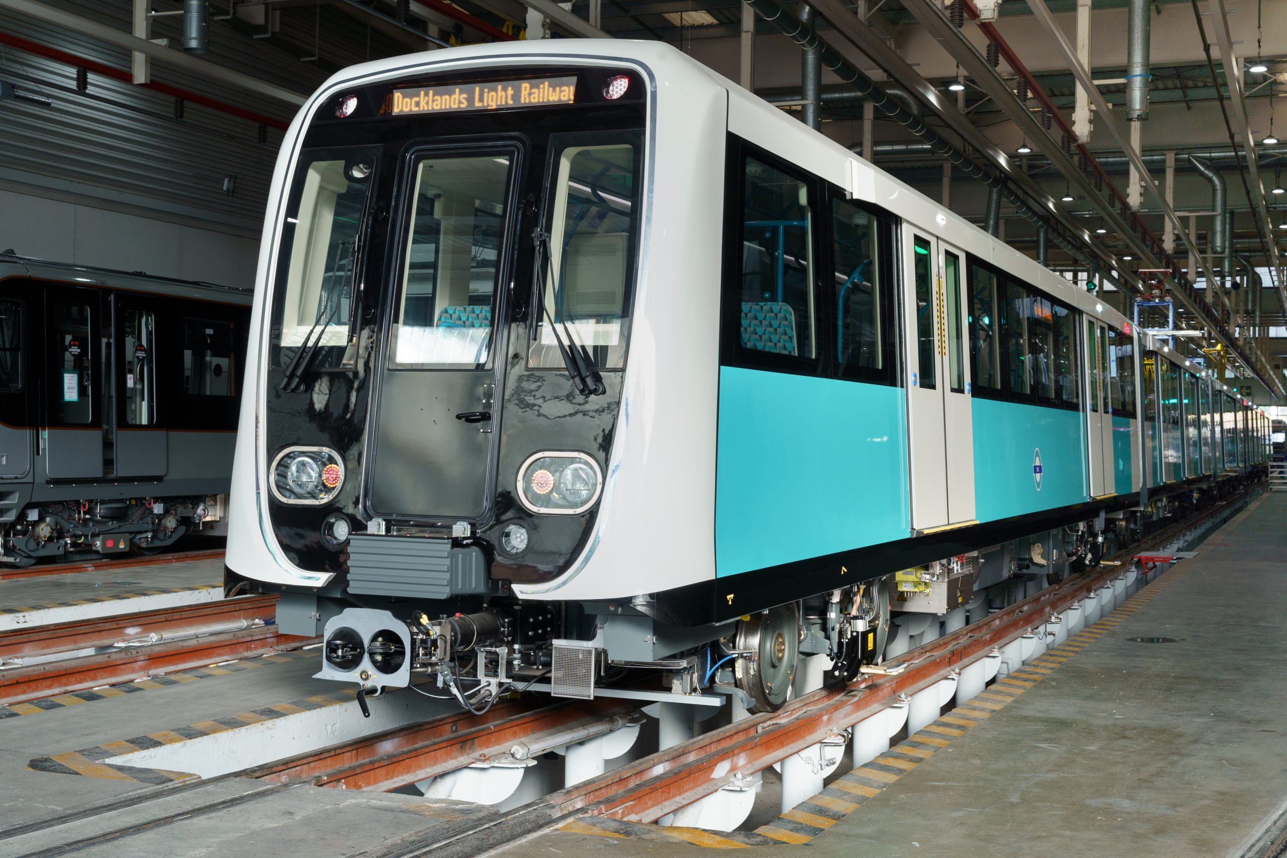 Hübner to deliver gangway systems for DRL new trains
