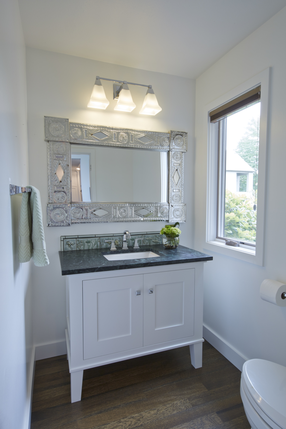 Miller Condo Kitchen & Bath Rainbow Valley Design & Construction