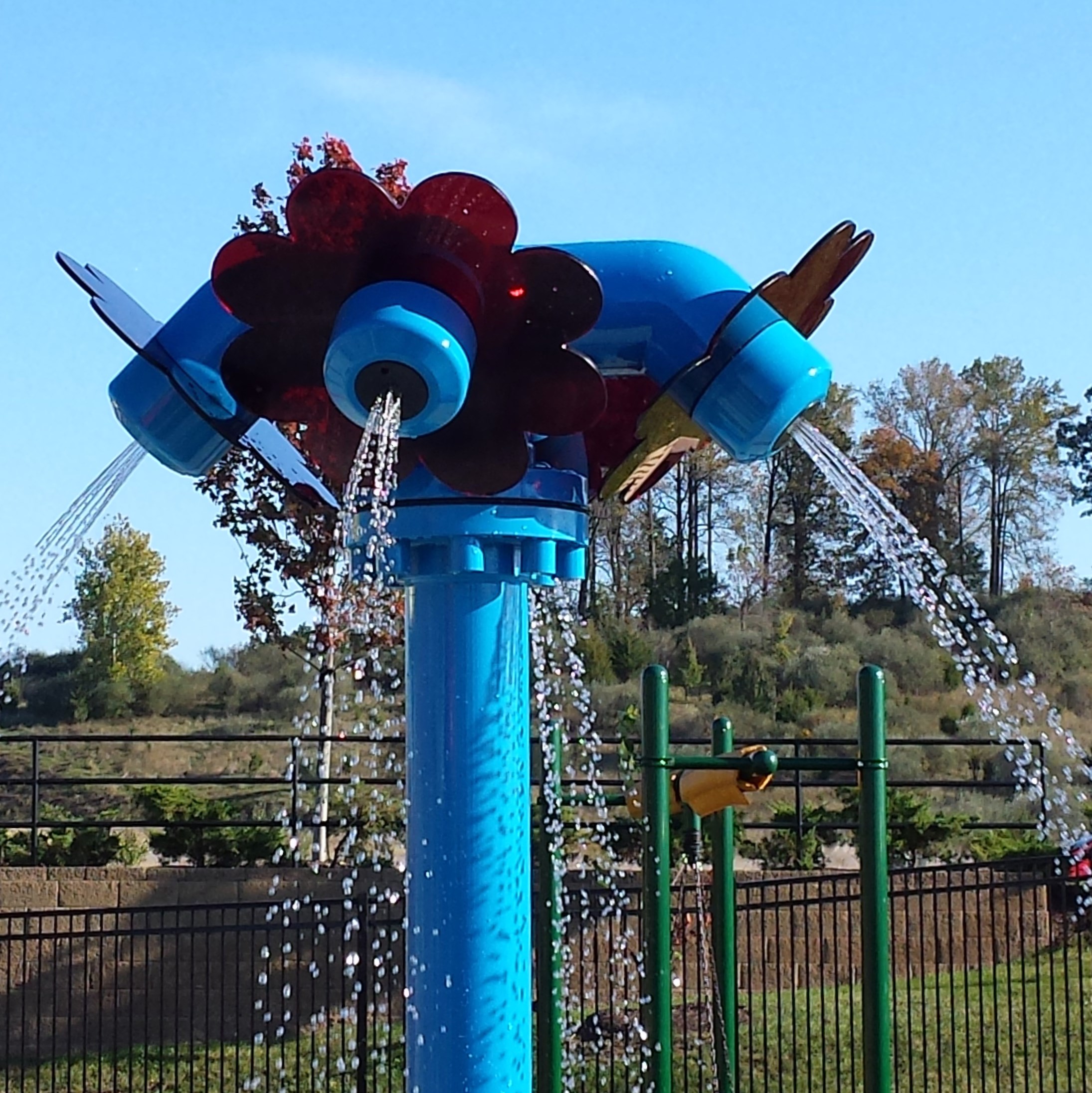Splash Pad Flower Shower 4 With Footing Base
