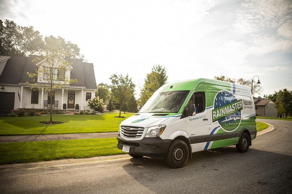 Green Oasis vs. RainMaster 2 Eau Claire, WI Lawn Care Options