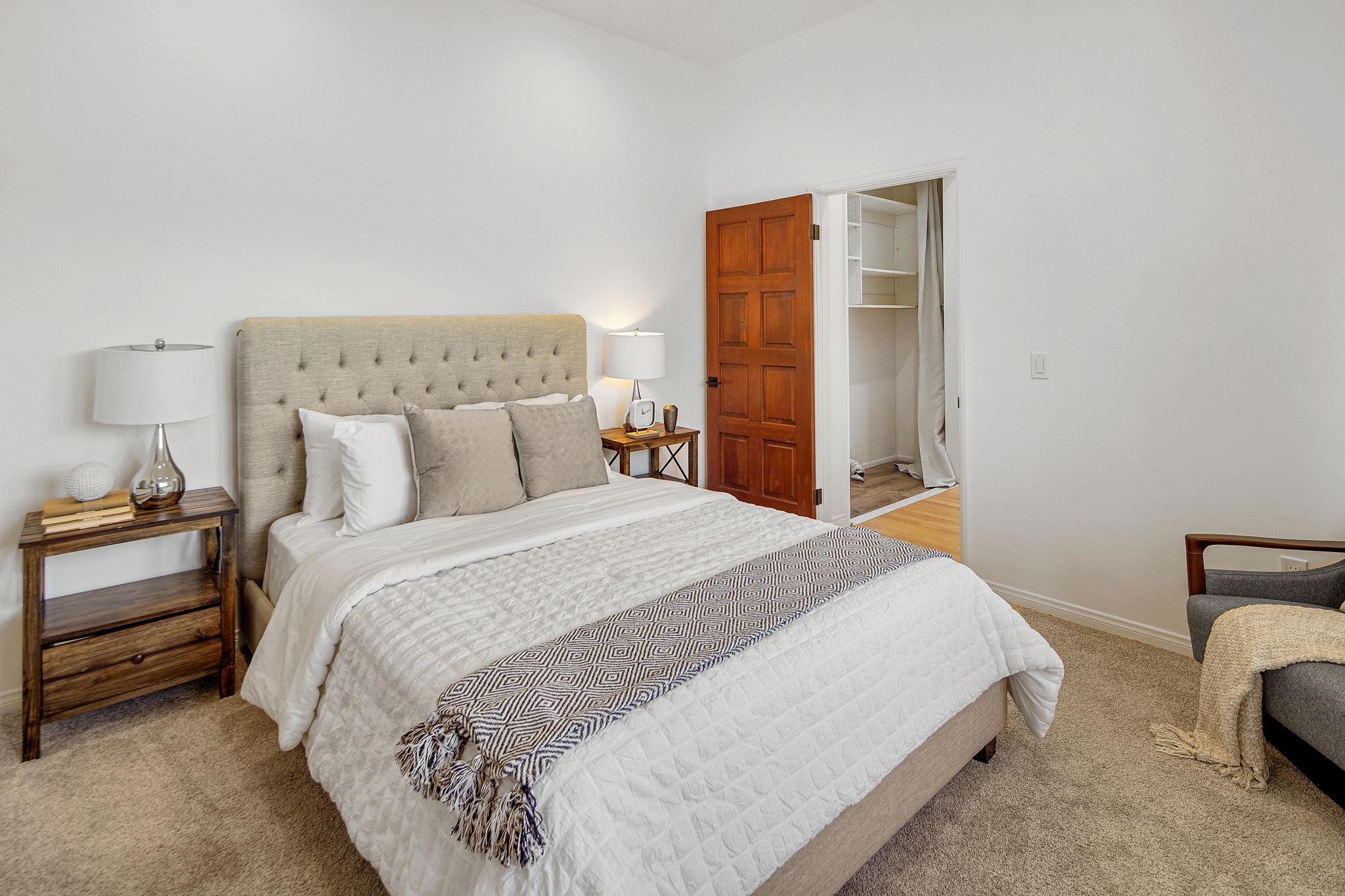 2591 Leicester Drive JUST LISTED! RamseyShilling