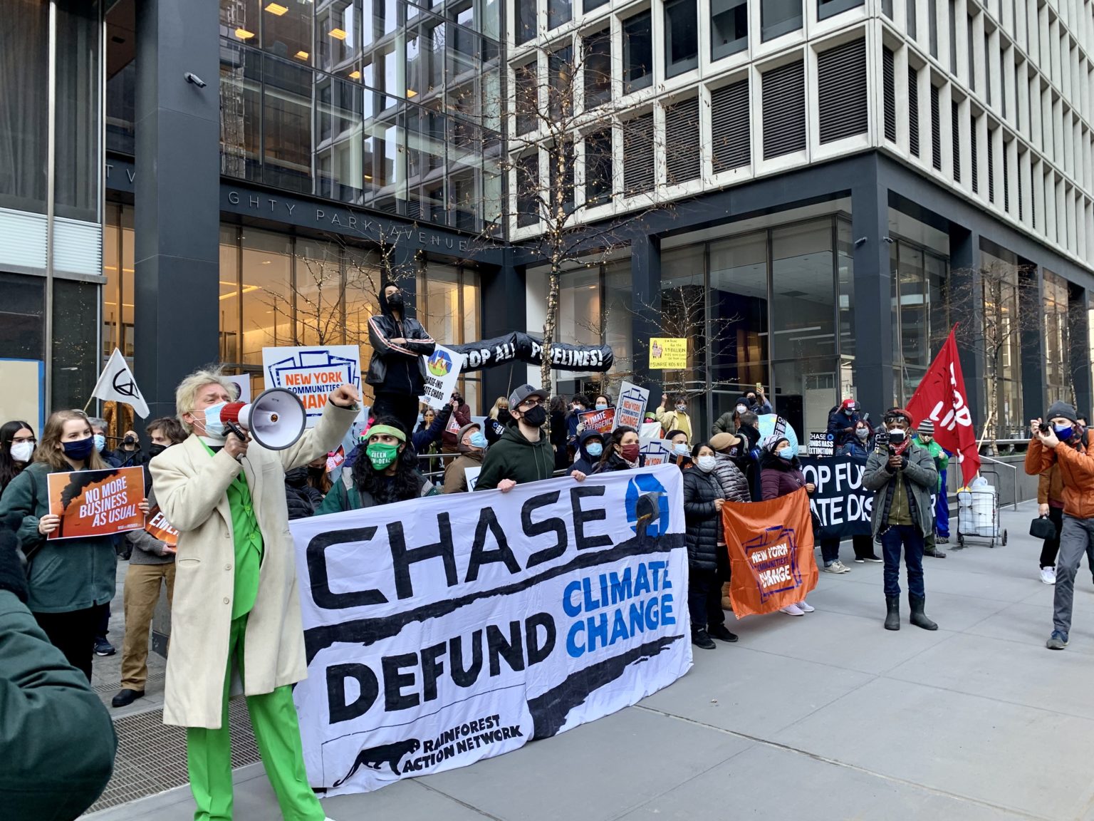 The data is in: Chase, Citi, and MUFG are hurling us all towards