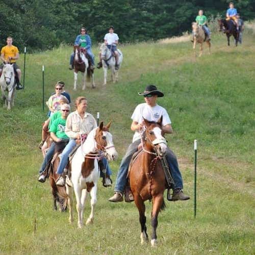 Ranch Hand / Trail Guide needed in West Virginia Housing & Food