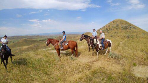 Summer Employment available at Wyoming Guest Ranch (Housekeepers