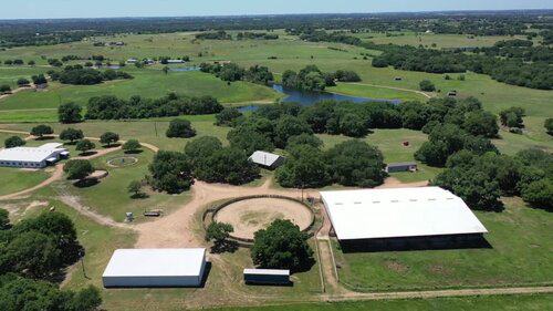 Ranch Hand needed at Horse Farm in Brenham, Texas Immediate hire