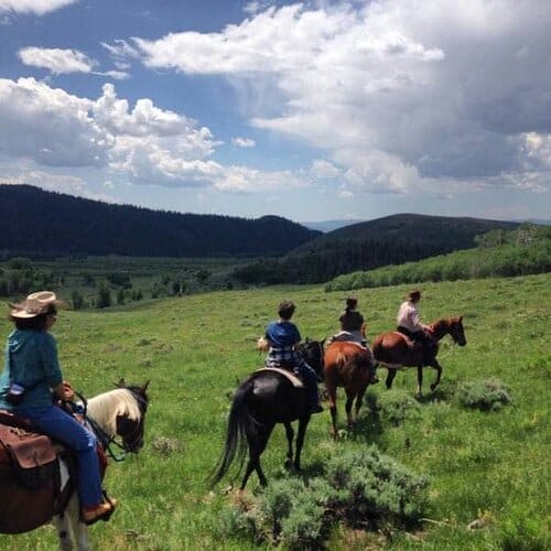 Kitchen Assistant / Assistant Administrator needed at Adventure Guest Ranch in Wyoming 2023