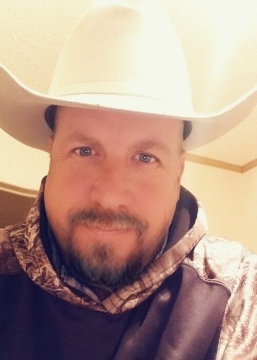 Position Wanted Competent, Qualified, and Loyal Can Help with all