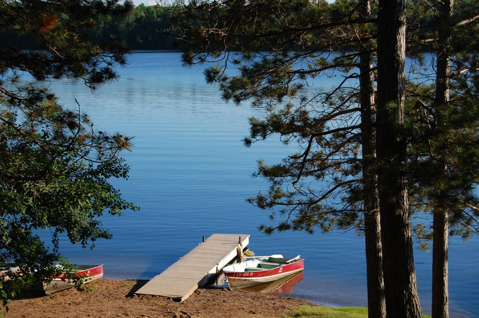 R & D Resort Your Northern Minnesota getaway on Straight Lake in