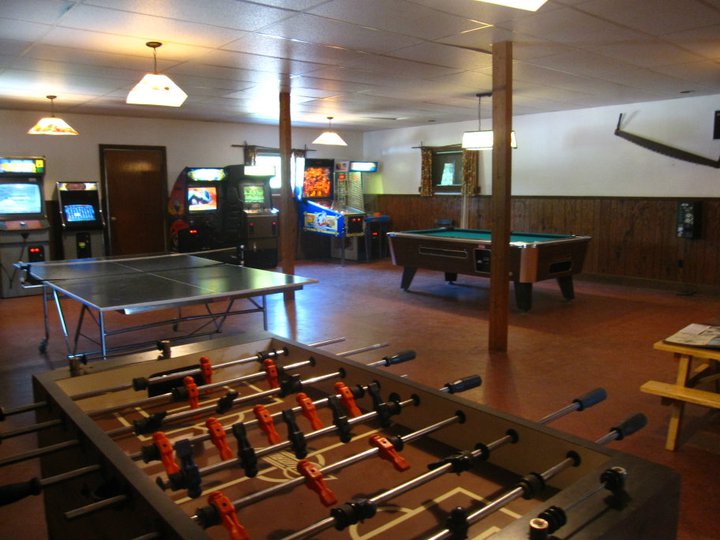 R & D Resort Your Northern Minnesota getaway on Straight Lake in