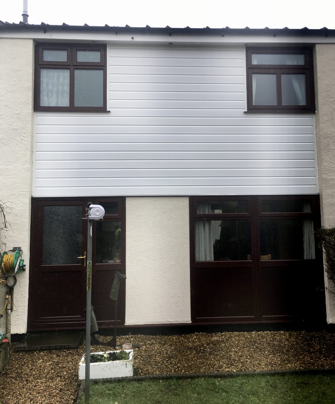 White shiplap cladding in Mullion. » R&R Fascias