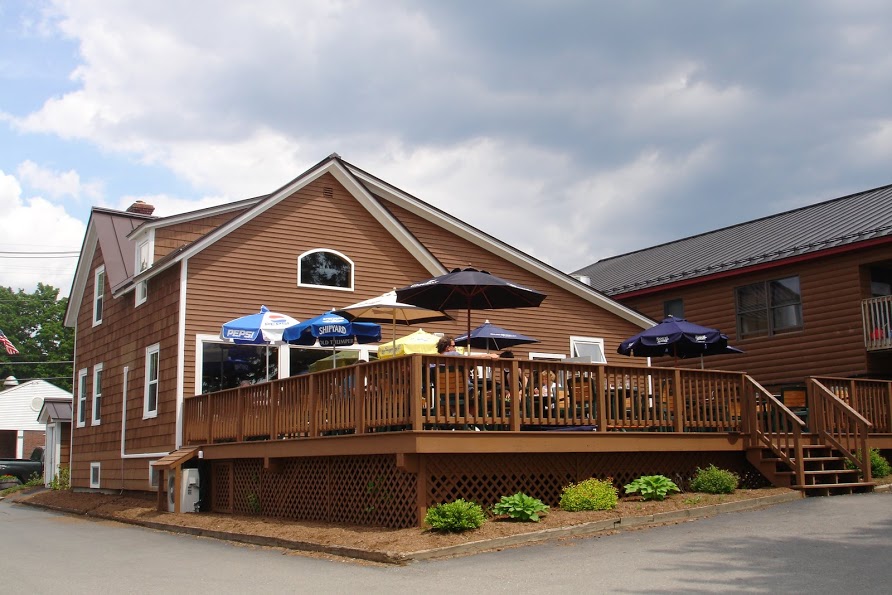 Parkside & Main Restaurant Rangeley Lakes Maine Business Directory