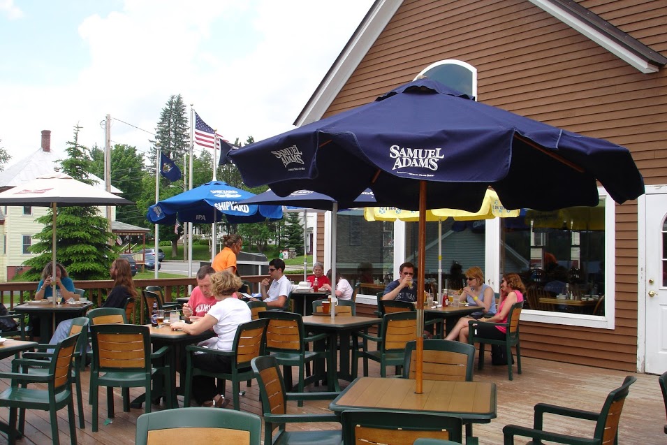 Parkside & Main Restaurant Rangeley Lakes Maine Business Directory