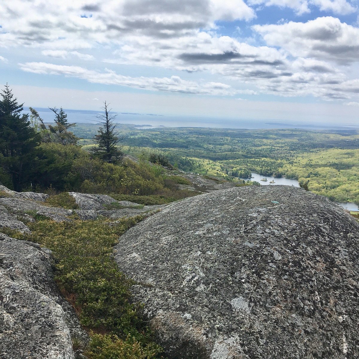 BALD MOUNTAIN PRESERVE Rangeley Lake Maine Vacation Rentals