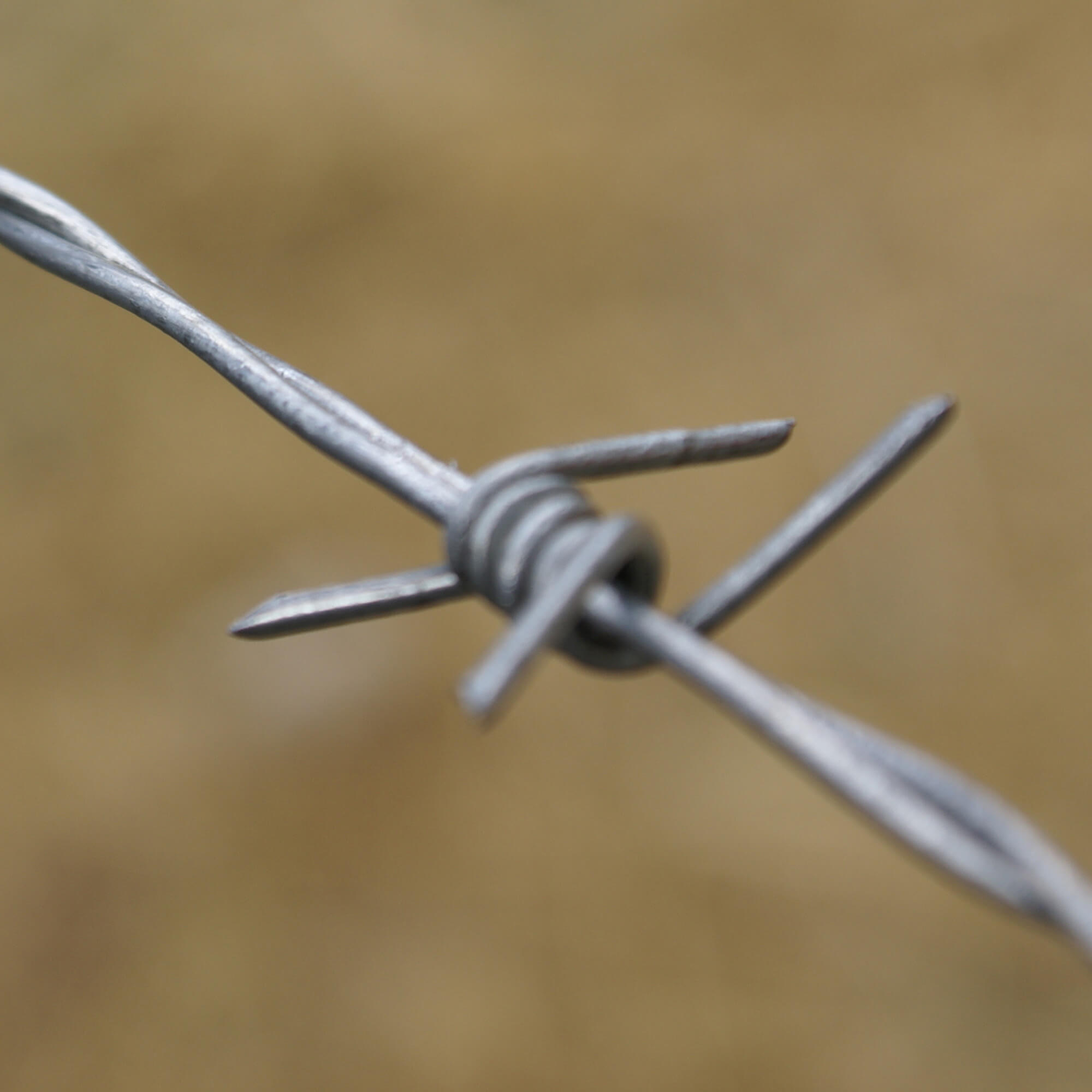 High Tensile Barbed Wire Rangemaster Fence