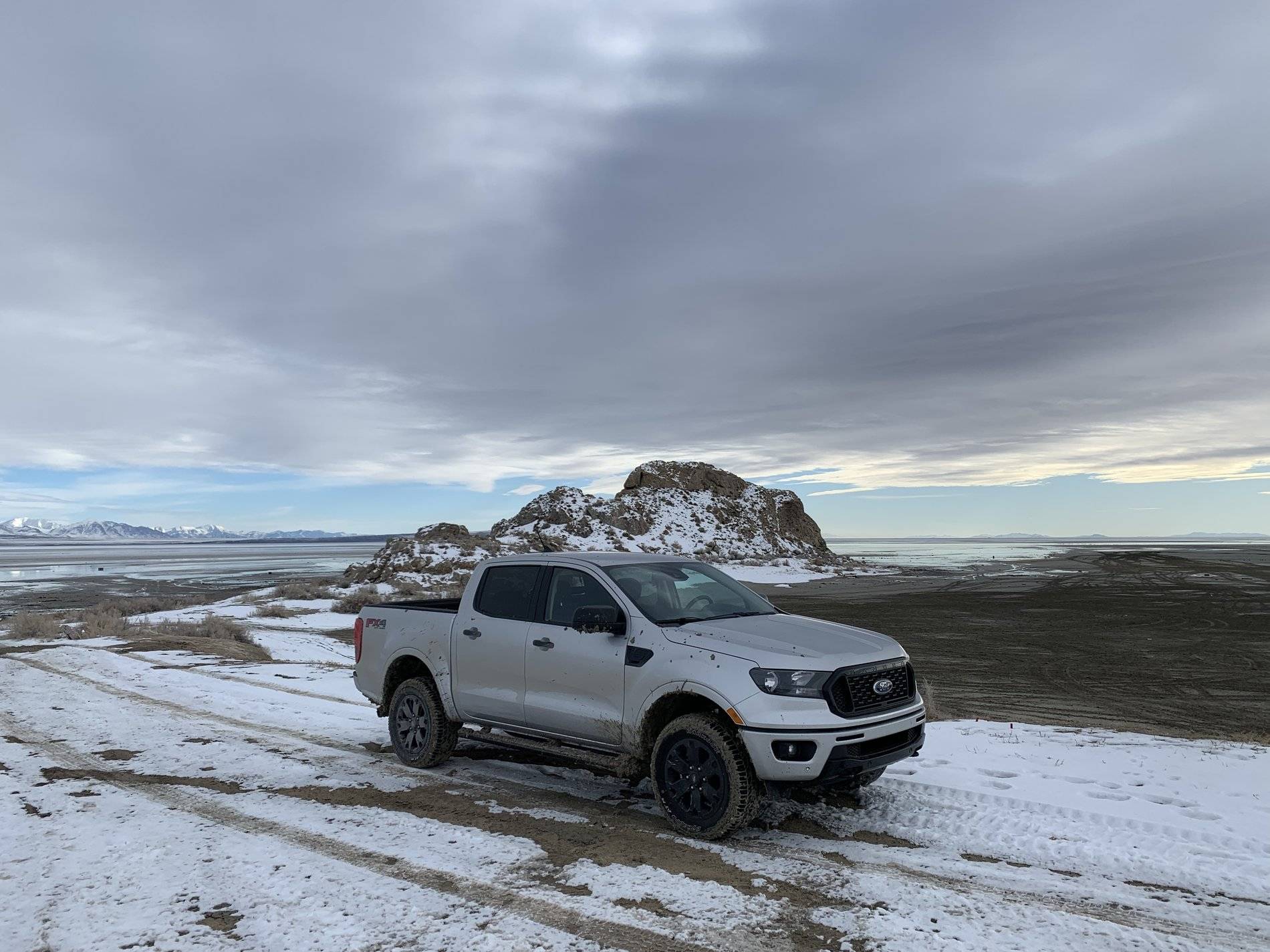 Look at my Ranger parked next to stuff Page 25 2022