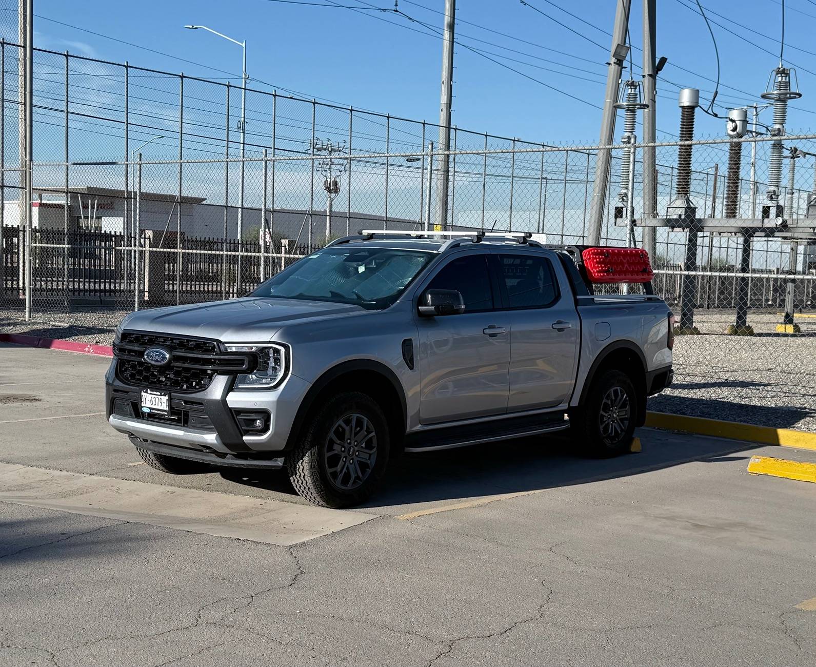 My Ranger looks like a thin legs body builder. What tire can use on