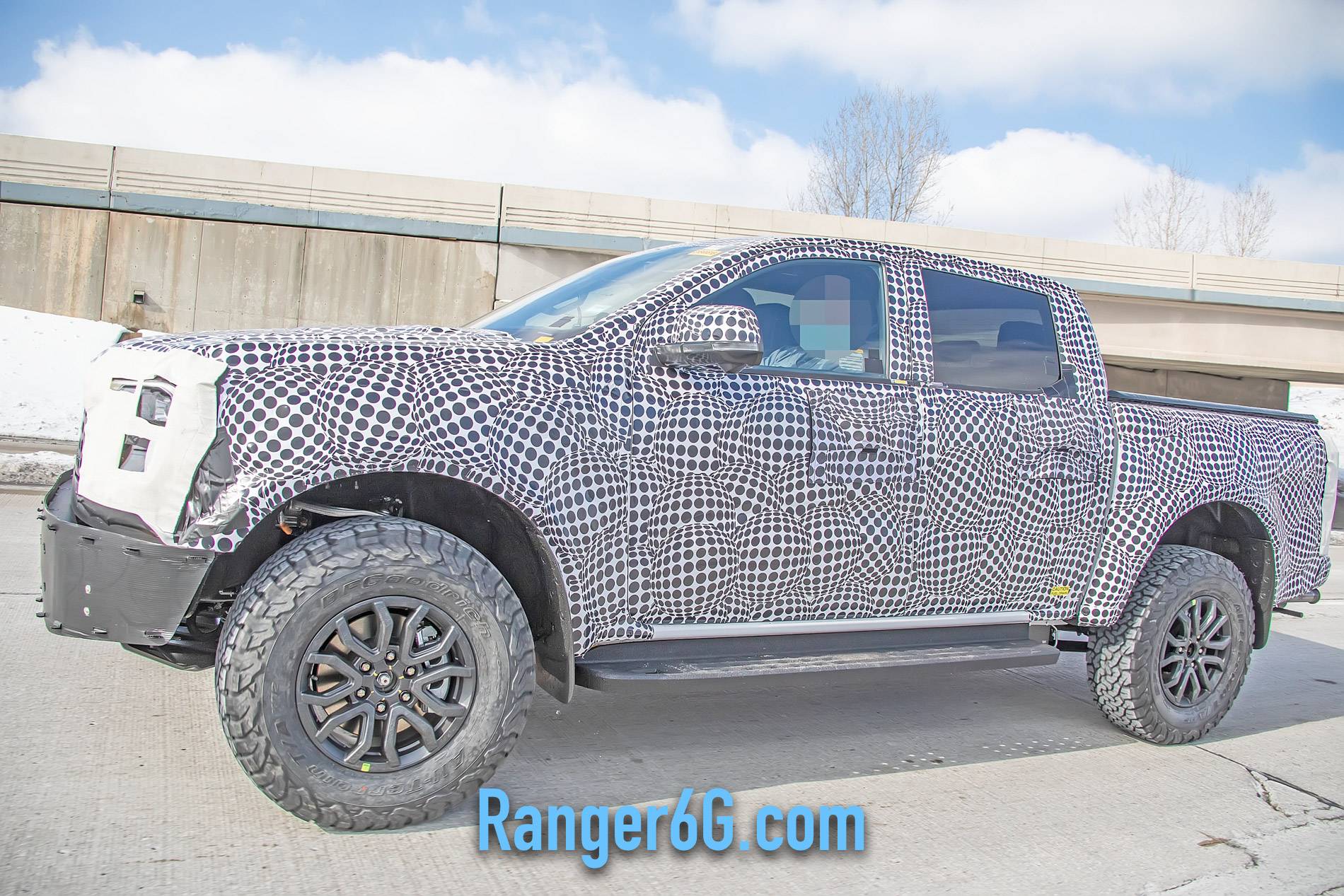 LHD 2023 Ranger Raptor Prototype First Sighting! Pics + Video 🦖 2023