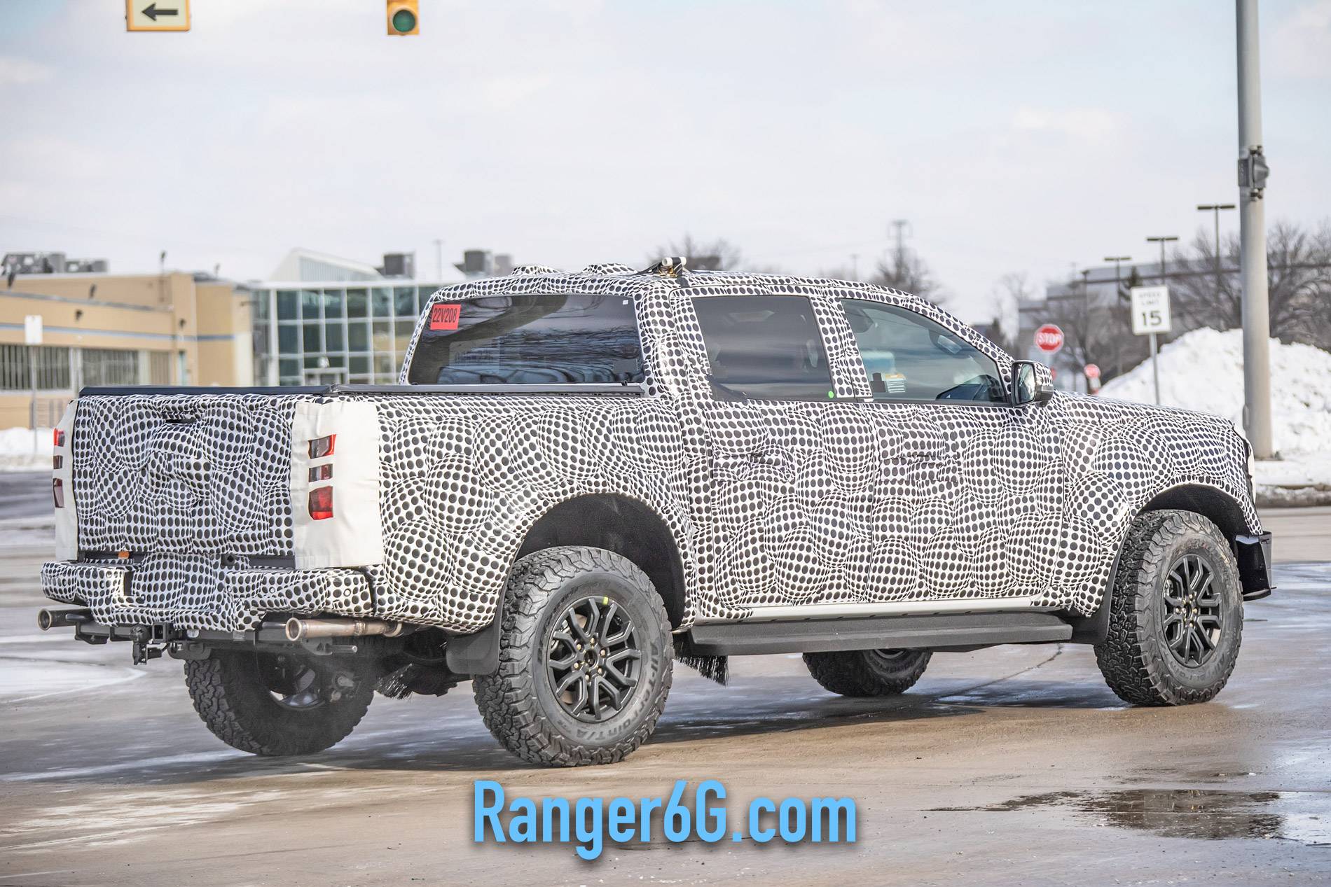 LHD 2023 Ranger Raptor Prototype First Sighting! Pics + Video 🦖 2023