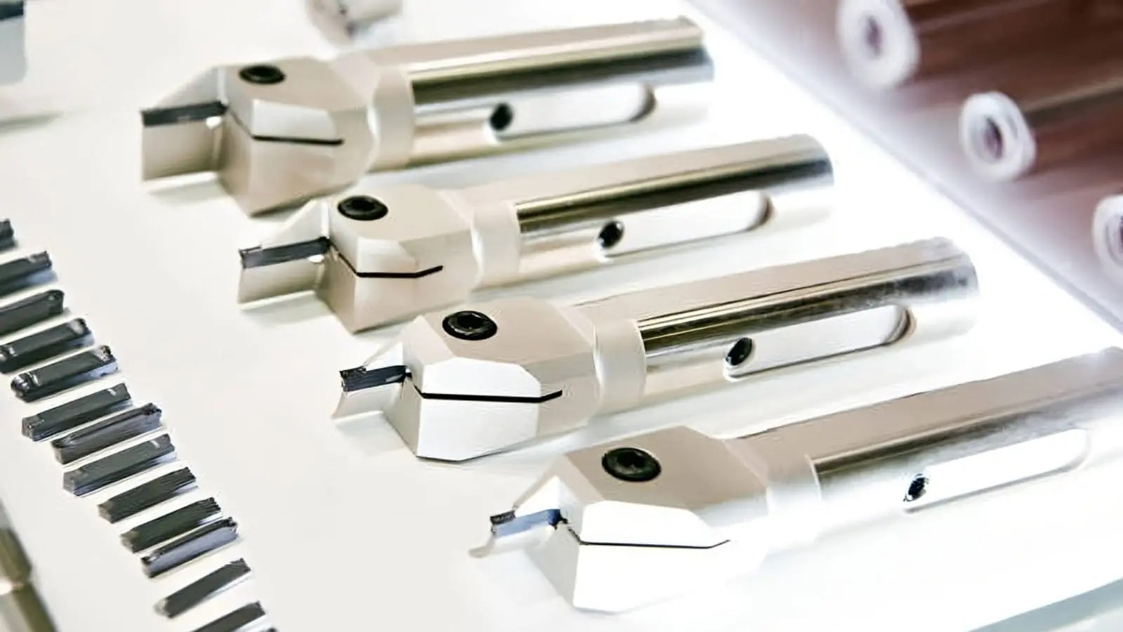 20 Different Types of Lathe Tools for CNC Lathe Machines