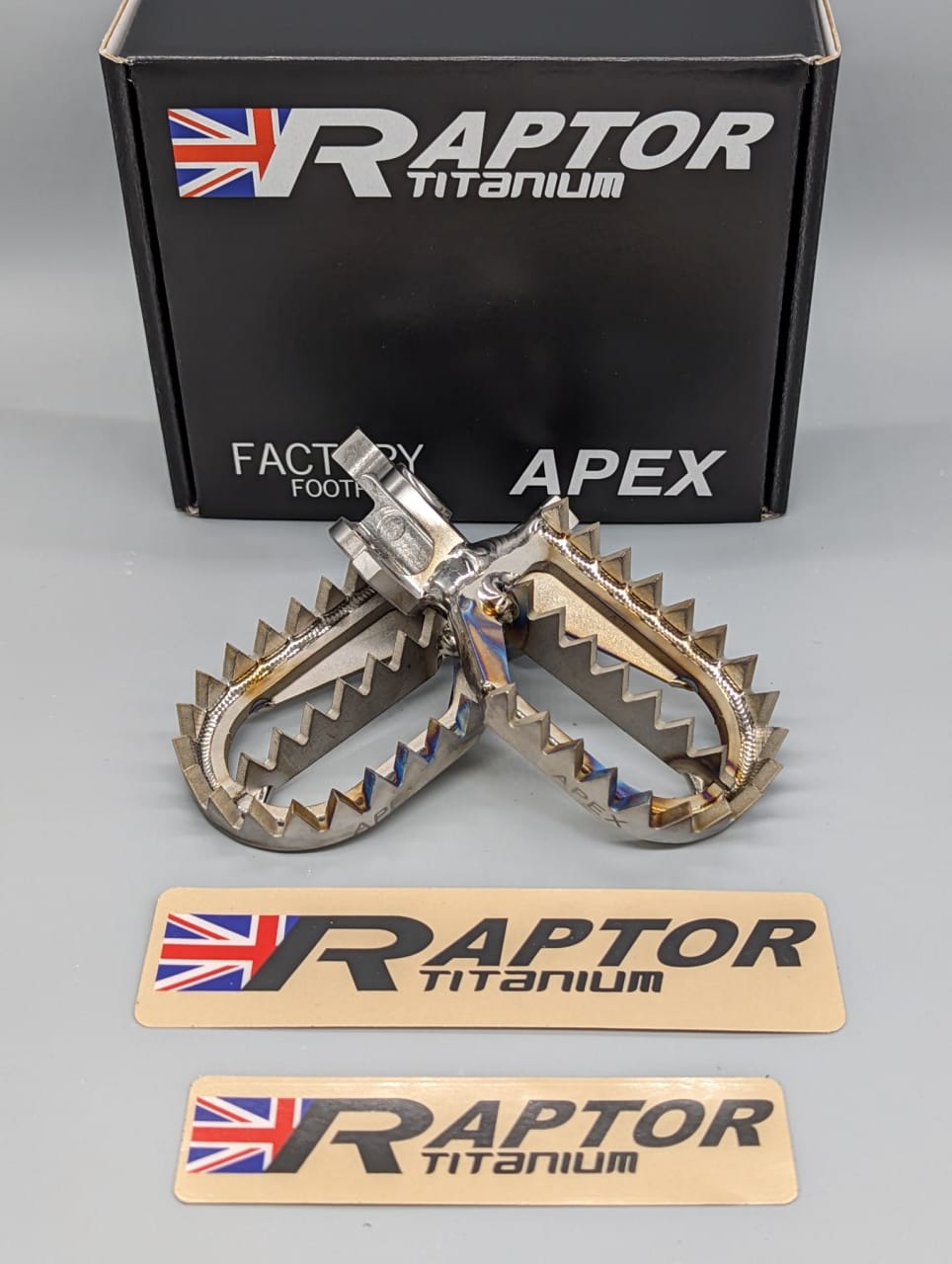 RX006 Apex Titanium Footpegs • Raptor Titanium